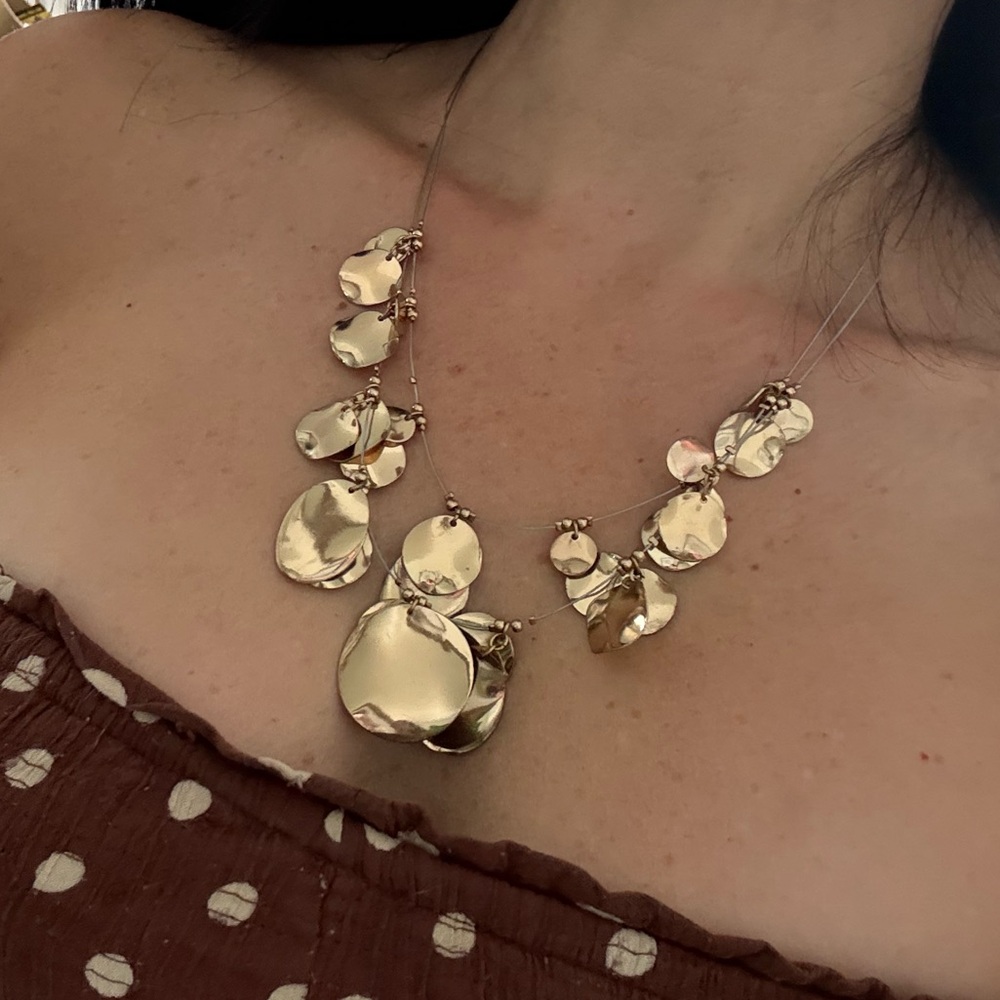 Vintage Gold Disc Statement wire Necklace - Women Jewelry